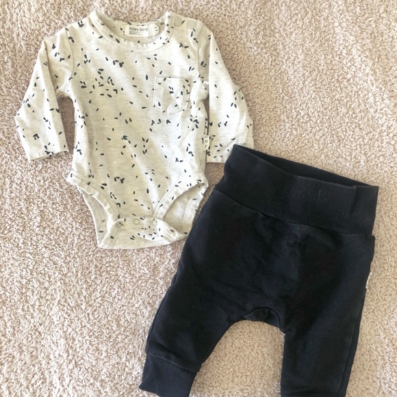 Miles Baby Onesie and Jogger set - Picture 4 of 5